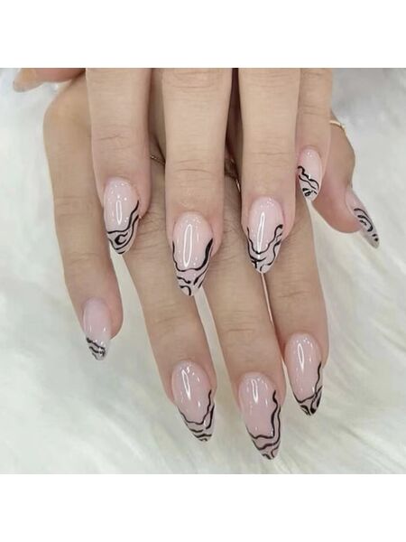 Swirl Vibe Black Nails