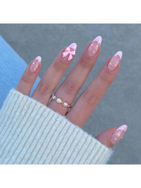 Pearl Bow Pink Nails