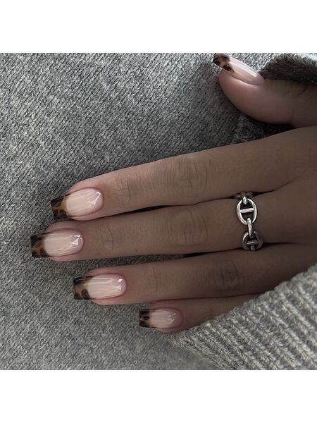 Savage Glam Brown Nails