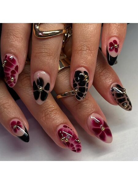 Gothic Garden Black Nails