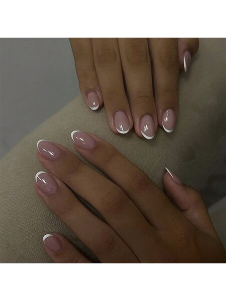 Pearl Edge Pink Nails