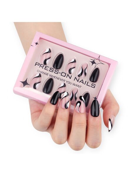 Wave Mystery Black Nails