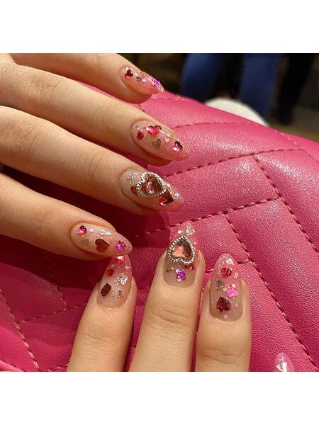 Princess Heart Pink Nails