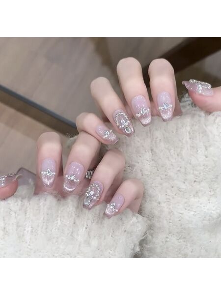 Amethyst Glow Purple Nails