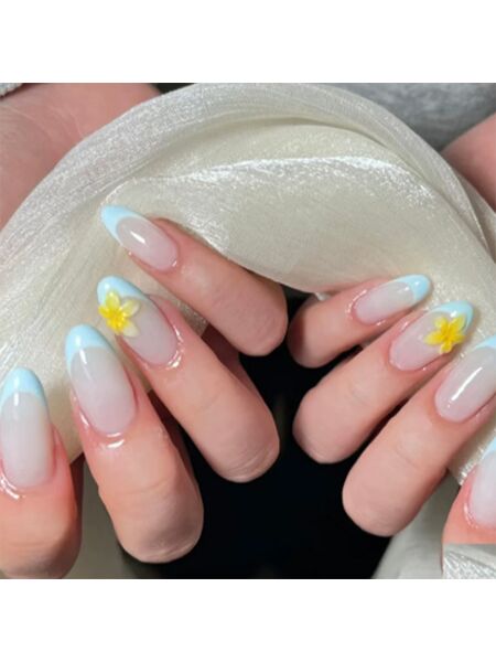 Marine Flora Blue Nails