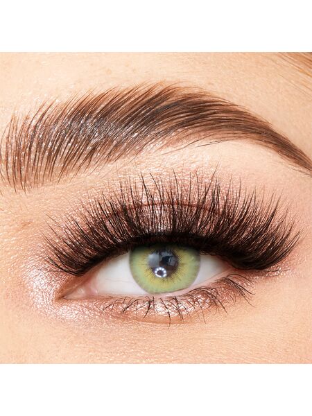 LA Girl Green Yearly Contact Lenses