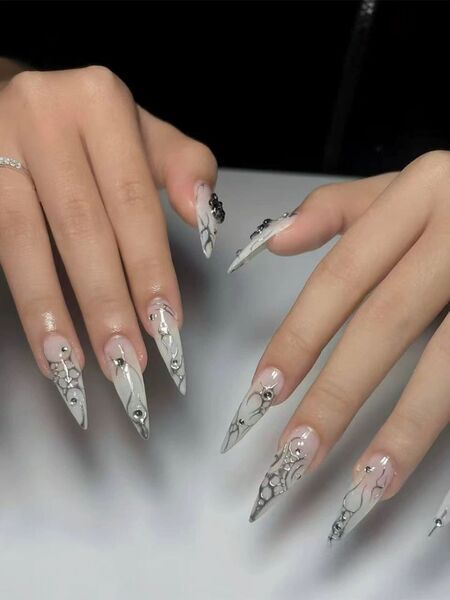 Mirror Magic Silver Nails
