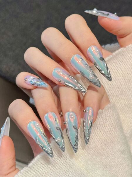 Mint Chrome Green Nails