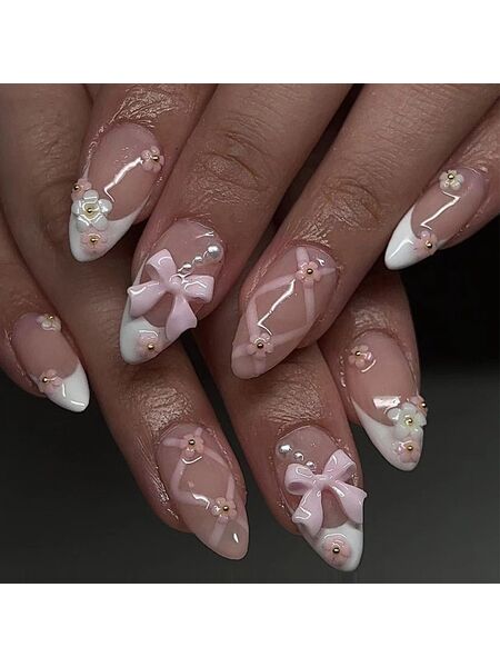 Charming Bow Pink Nails