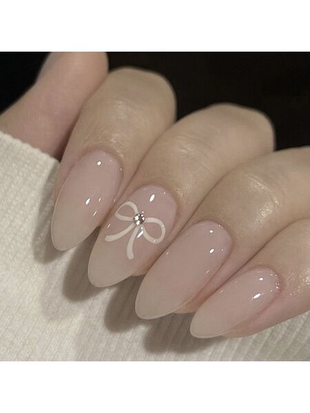 Bow Nude Pink Nails