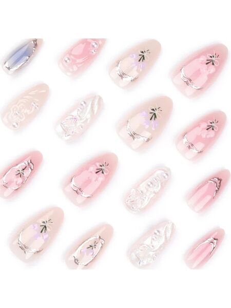 Floral Diamond White Nails