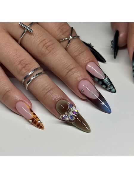 Flutterfly Fantasia Multicolor Nails