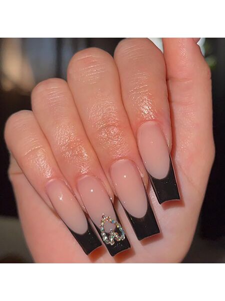 Ebony Glitz Black Nails