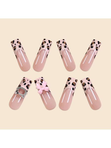 Leopard Latte Pink Nails