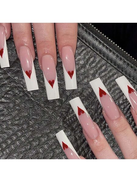 Amour Blanc White Nails